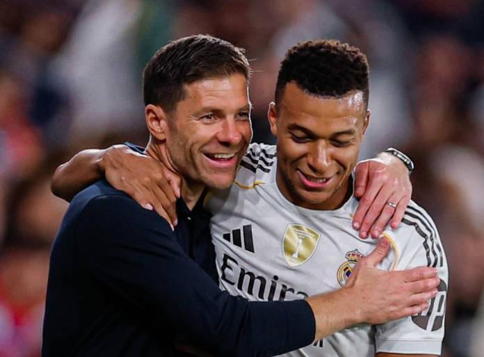 队报：姆巴佩知道输巴萨阿隆索会下课，他带伤出战想保其帅位